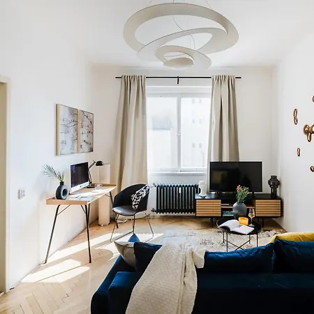 Διαμέρισμα Days - One-bedroom With Netflix And Workspace With Imac In New Town *