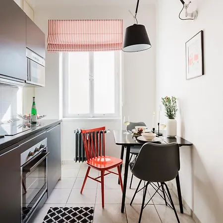 Apartamento Days - 1bdr - Workspace - Netflix - New Town Praga