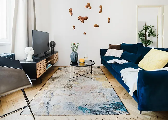 Days - One-bedroom With Netflix And Workspace With Imac In New Town Apartamento Praga
